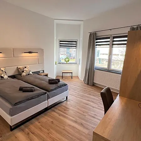 Basswood Guest house *